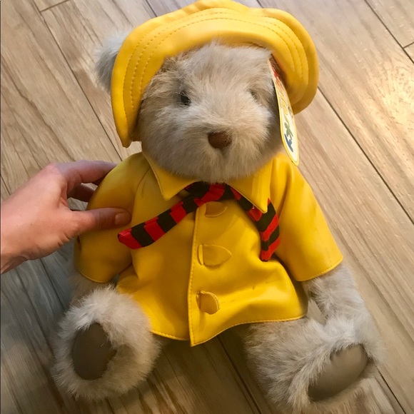 SOLD 28-yo Vintage Bialosky Bear by Gund - Picture 8 of 8